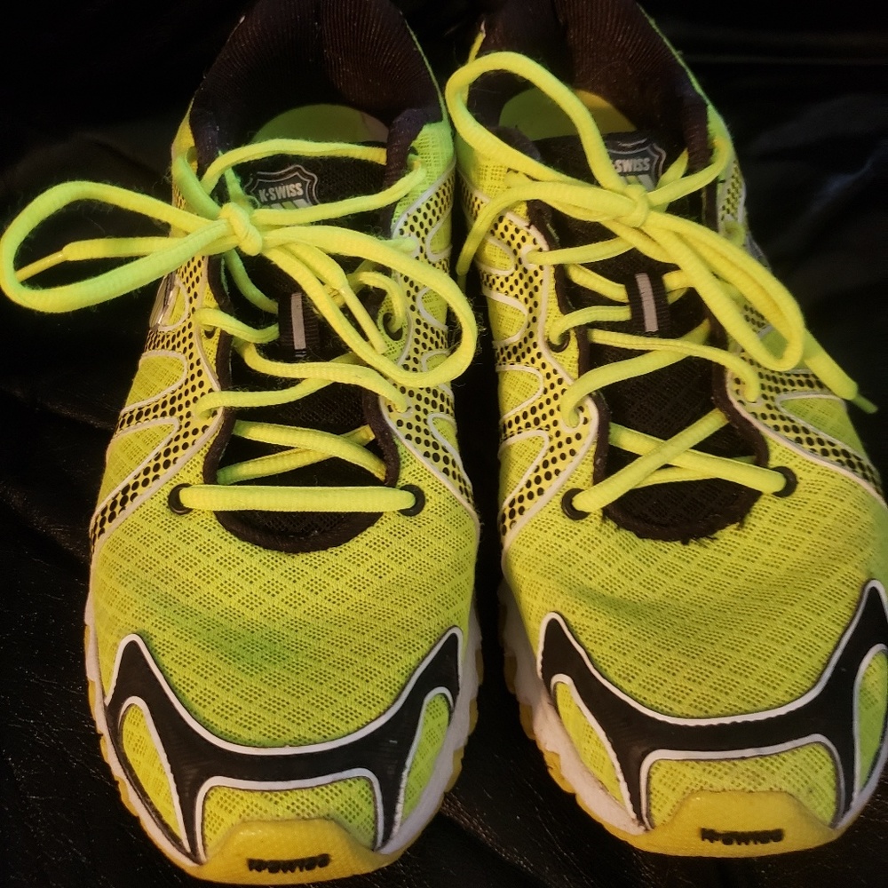 K Swiss Womens size 9 Running shoes